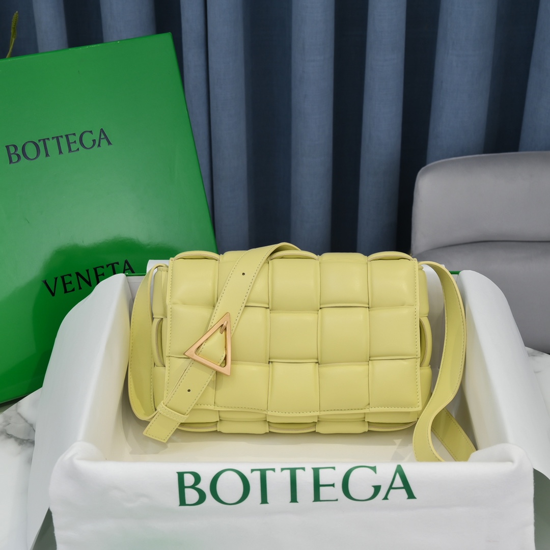 Bottega Veneta Handbags 151